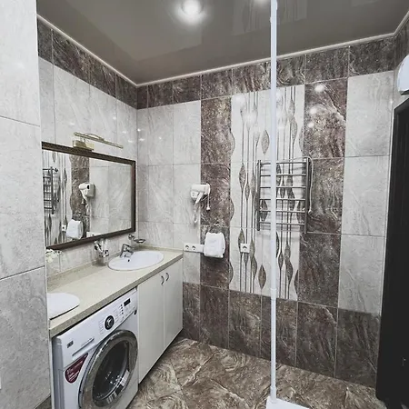 Vip House Hotel Astana Exterior photo