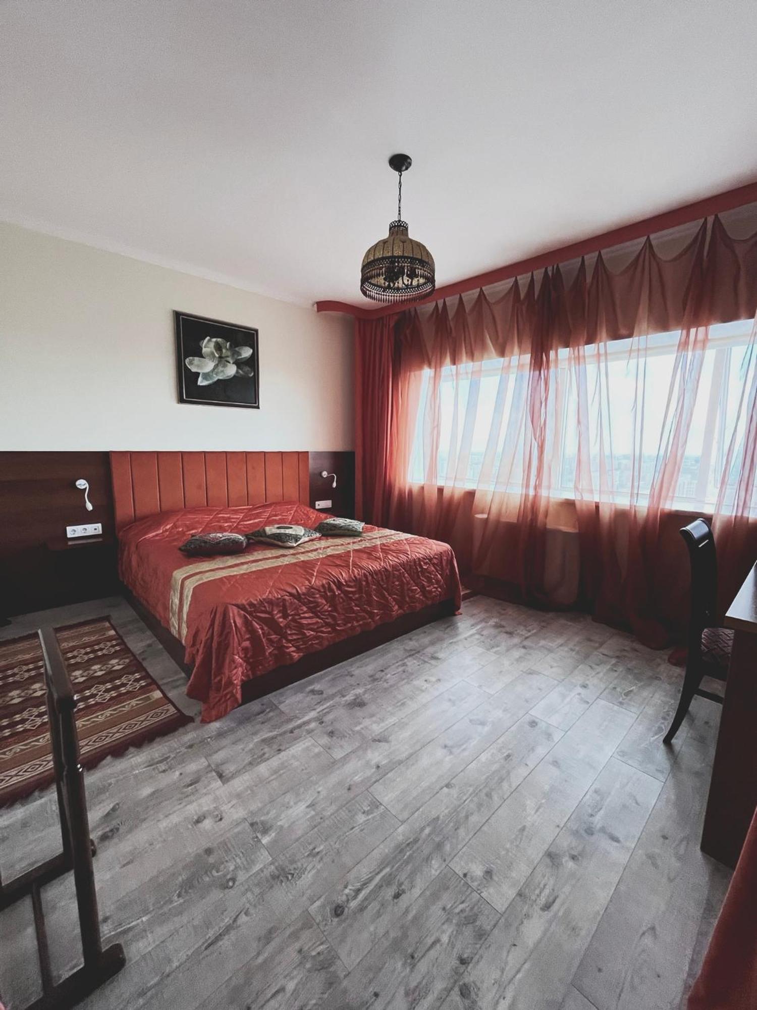 Vip House * Astana