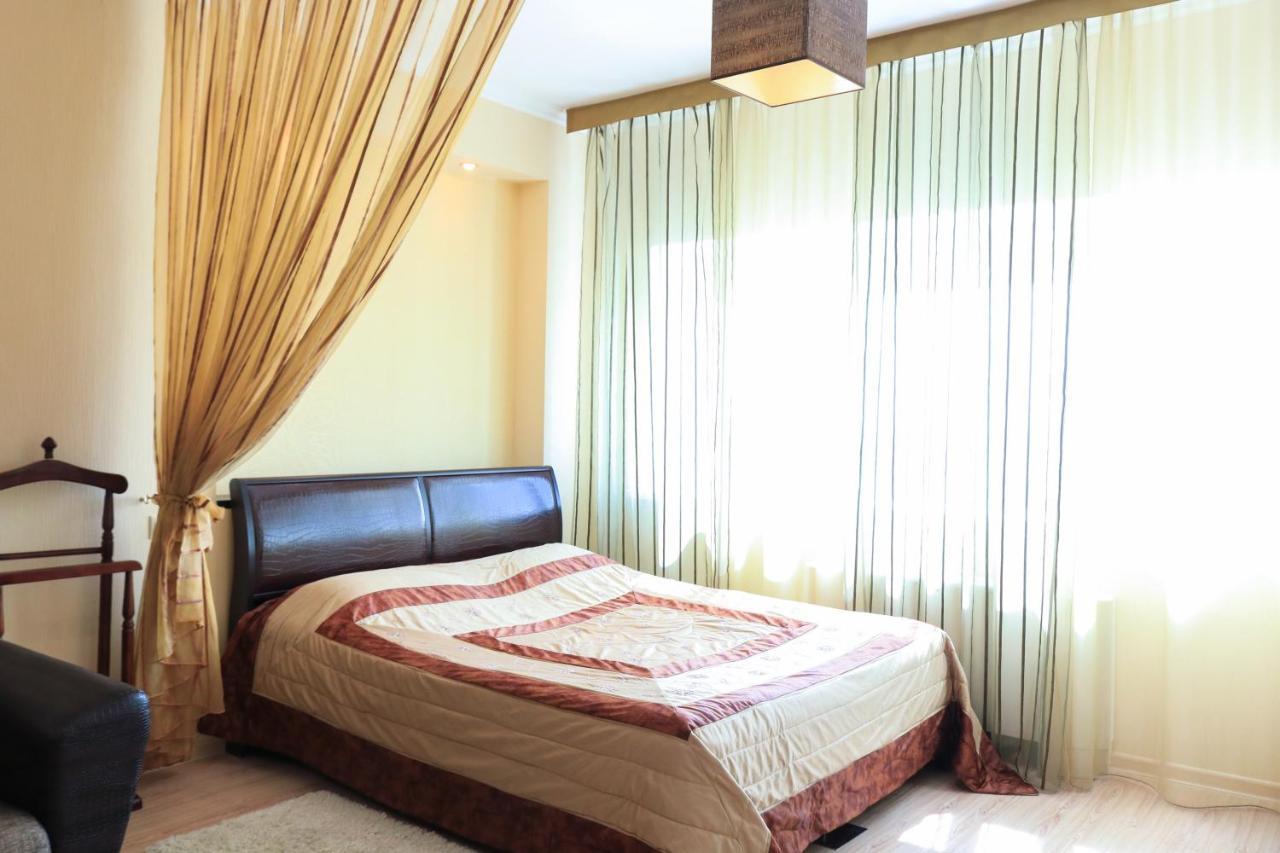 Apartment Vip House *